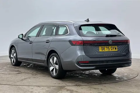 DE75OYW Volkswagen Passat 1.5 TSI eHybrid 204PS Life 5dr DSG ⭐15' Infotainment pack incl. Head-up Dis Thumbnail #3