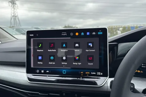  Volkswagen Golf 1.5 TSI Life 5dr Thumbnail #35