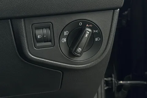 PK71TYG Volkswagen Polo 1.0 EVO 80 Active 5dr Thumbnail #47