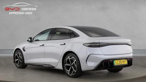 LC25HYT BYD SEAL 390kW Excellence AWD 83kWh 4dr Auto Thumbnail #4