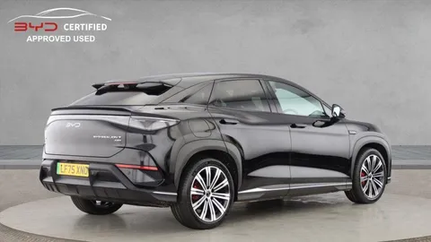 LF75XNO BYD Sealion 7 91.3kWh Excellence Auto AWD 5dr Thumbnail #2