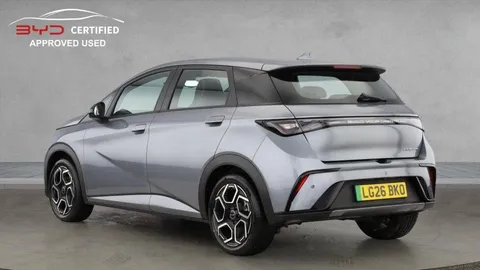 LG26BKO BYD Dolphin 44.9kWh Boost Auto 5dr Thumbnail #4