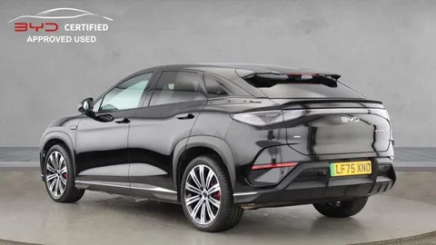 LF75XNO BYD Sealion 7 91.3kWh Excellence Auto AWD 5dr Thumbnail #4