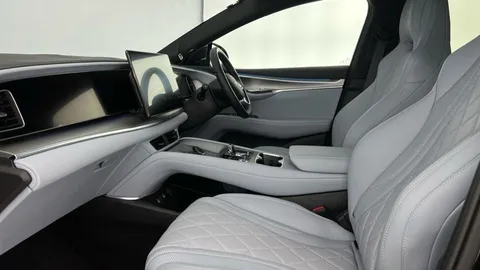 LF75XNO BYD Sealion 7 91.3kWh Excellence Auto AWD 5dr Thumbnail #14