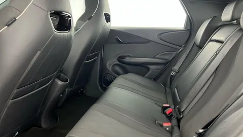 LG26BKO BYD Dolphin 44.9kWh Boost Auto 5dr Thumbnail #18