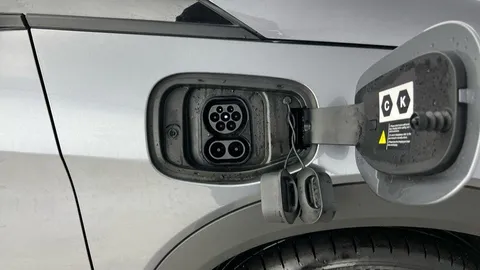 LG26BKO BYD Dolphin 44.9kWh Boost Auto 5dr Thumbnail #20