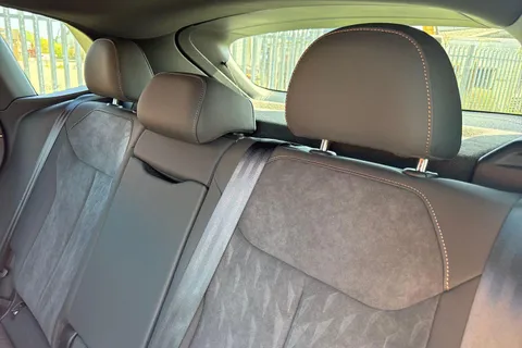 KO25NXP CUPRA Terramar 1.5 eTSI 150 V2 5dr DSG Thumbnail #13