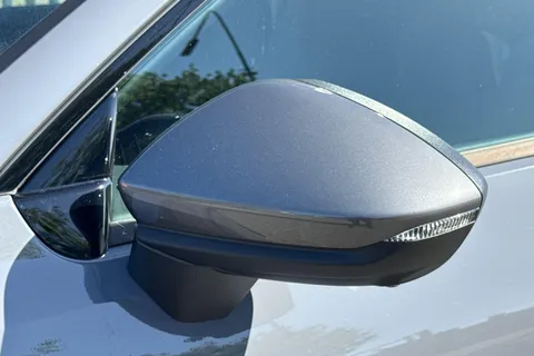 KO25NXP CUPRA Terramar 1.5 eTSI 150 V2 5dr DSG Thumbnail #30