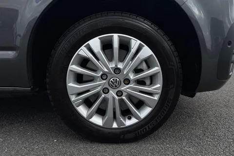 DF74EWU Volkswagen California 2.0 TDI Ocean 4dr DSG Thumbnail #6