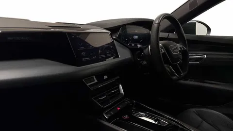 BK23WTD Audi e-tron GT 390kW Quattro 93kWh 4dr Auto Thumbnail #2