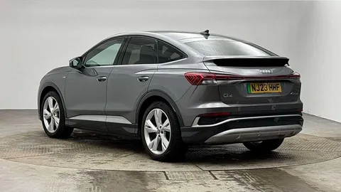 NJ23HHF Audi Q4 e-tron Q4 Sportback S line 40 e-tron  150,00 kW Thumbnail #3
