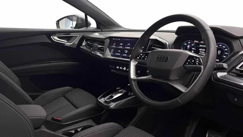 NJ23HHF Audi Q4 e-tron Q4 Sportback S line 40 e-tron  150,00 kW Thumbnail #7