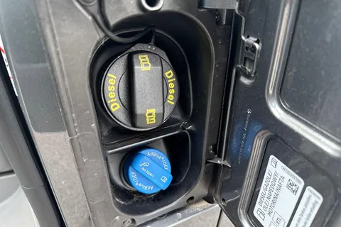 DF74EWU Volkswagen California 2.0 TDI Ocean 4dr DSG Thumbnail #24