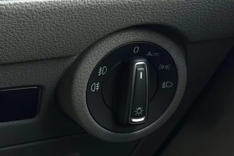 DF74EWU Volkswagen California 2.0 TDI Ocean 4dr DSG Thumbnail #41