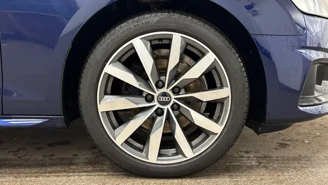 LO71VTT Audi A4 35 TFSI Sport Edition 4dr S Tronic Thumbnail #7