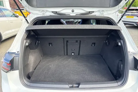 KY74DFV Volkswagen Golf 2.0 TSI 333 R Black Edition 4M DSG⭐'Akrapovic' exhaust, Sunroof, DCC, Area Thumbnail #8