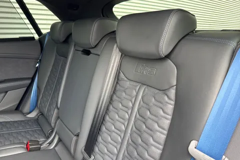  Audi RS Q8 4.0 TFSI V8 Performance Carbon Vorsprung Tiptronic quattro Euro 6 (s/s) 5dr Thumbnail #19