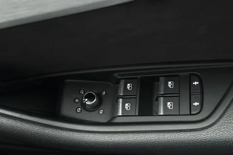 SH19GHB Audi A5 40 TDI S Line 5dr S Tronic Thumbnail #17