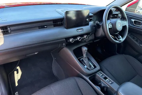 NL23UOM Honda HR-V 1.5 eHEV Elegance 5dr CVT Thumbnail #16