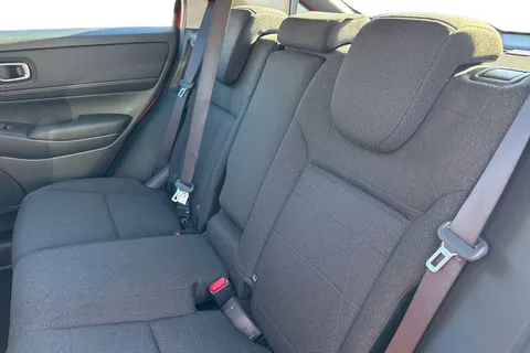 NL23UOM Honda HR-V 1.5 eHEV Elegance 5dr CVT Thumbnail #18