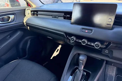 NL23UOM Honda HR-V 1.5 eHEV Elegance 5dr CVT Thumbnail #32