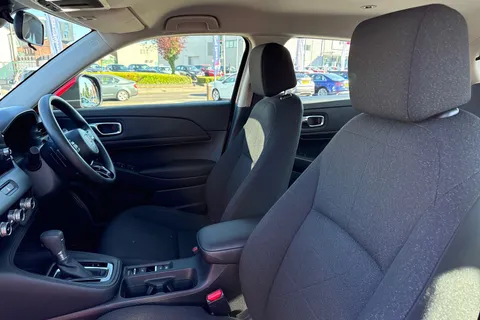 NL23UOM Honda HR-V 1.5 eHEV Elegance 5dr CVT Thumbnail #33