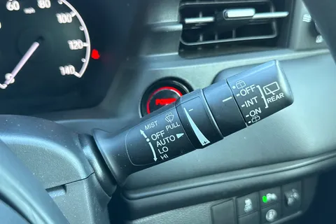 NL23UOM Honda HR-V 1.5 eHEV Elegance 5dr CVT Thumbnail #37