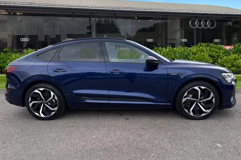 CF72ZPT Audi e-tron Sportback Black Edition 55 quattro 300,00 kW Thumbnail #4