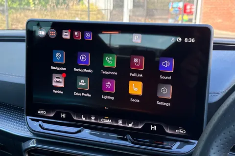 KY25HNK CUPRA Leon 1.5 eTSI 150 V2 5dr DSG Thumbnail #20