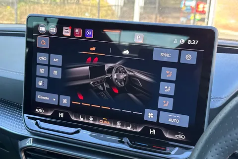 KY25HNK CUPRA Leon 1.5 eTSI 150 V2 5dr DSG Thumbnail #21