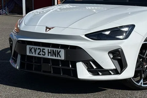 KY25HNK CUPRA Leon 1.5 eTSI 150 V2 5dr DSG Thumbnail #25