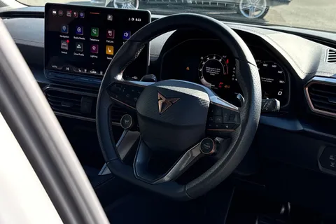 KY25HNK CUPRA Leon 1.5 eTSI 150 V2 5dr DSG Thumbnail #33