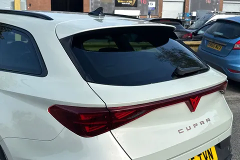 KW75TVN CUPRA Leon 1.5 eTSI 150 V2 5dr DSG Thumbnail #7