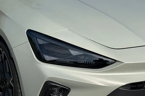 KW75TVN CUPRA Leon 1.5 eTSI 150 V2 5dr DSG Thumbnail #38