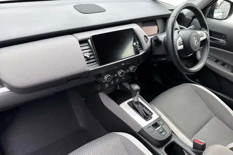KN23NNH Honda Jazz 1.5 i-MMD Hybrid Crosstar EX 5dr eCVT Thumbnail #17