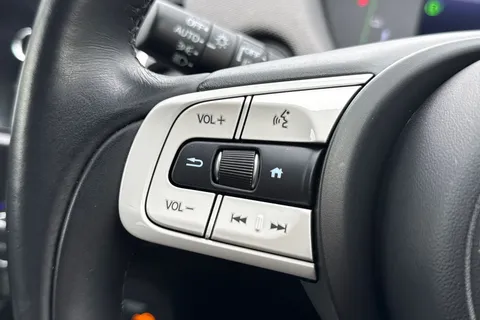 KN23NNH Honda Jazz 1.5 i-MMD Hybrid Crosstar EX 5dr eCVT Thumbnail #40