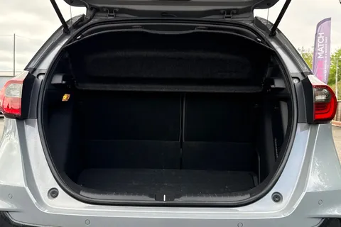 MT25YNJ Honda Jazz 1.5 i-MMD Hybrid Advance Sport 5dr eCVT Thumbnail #9