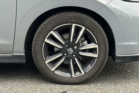 MT25YNJ Honda Jazz 1.5 i-MMD Hybrid Advance Sport 5dr eCVT Thumbnail #12