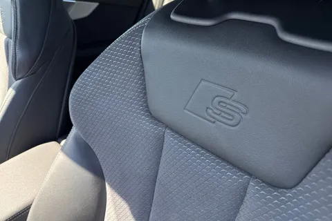 PX23ODH Audi A4 S line 35 TFSI  150 PS S tronic Thumbnail #33