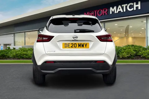 DE20MWY Nissan Juke 1.0 DiG-T N-Connecta 5dr Thumbnail #5
