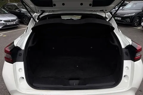 DE20MWY Nissan Juke 1.0 DiG-T N-Connecta 5dr Thumbnail #10