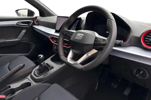 KR75SSK SEAT Ibiza 1.0 TSI 115 FR 5dr Thumbnail #14