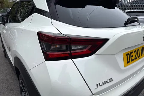 DE20MWY Nissan Juke 1.0 DiG-T N-Connecta 5dr Thumbnail #16