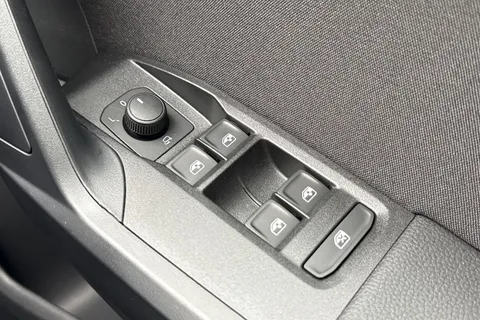 KR75SSK SEAT Ibiza 1.0 TSI 115 FR 5dr Thumbnail #32