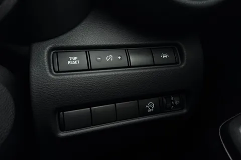 DE20MWY Nissan Juke 1.0 DiG-T N-Connecta 5dr Thumbnail #37