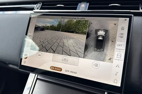 DN75WCF Land Rover Range Rover Velar 2.0 D200 Dynamic SE 5dr Thumbnail #13
