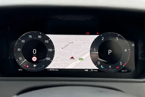 DN75WCF Land Rover Range Rover Velar 2.0 D200 Dynamic SE 5dr Thumbnail #17