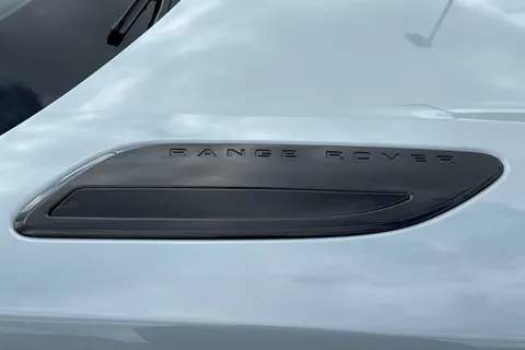 DN75WCF Land Rover Range Rover Velar 2.0 D200 Dynamic SE 5dr Thumbnail #29