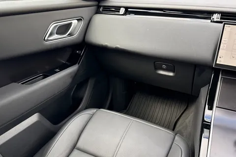 DN75WCF Land Rover Range Rover Velar 2.0 D200 Dynamic SE 5dr Thumbnail #45