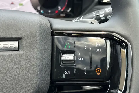 DN75WCF Land Rover Range Rover Velar 2.0 D200 Dynamic SE 5dr Thumbnail #48